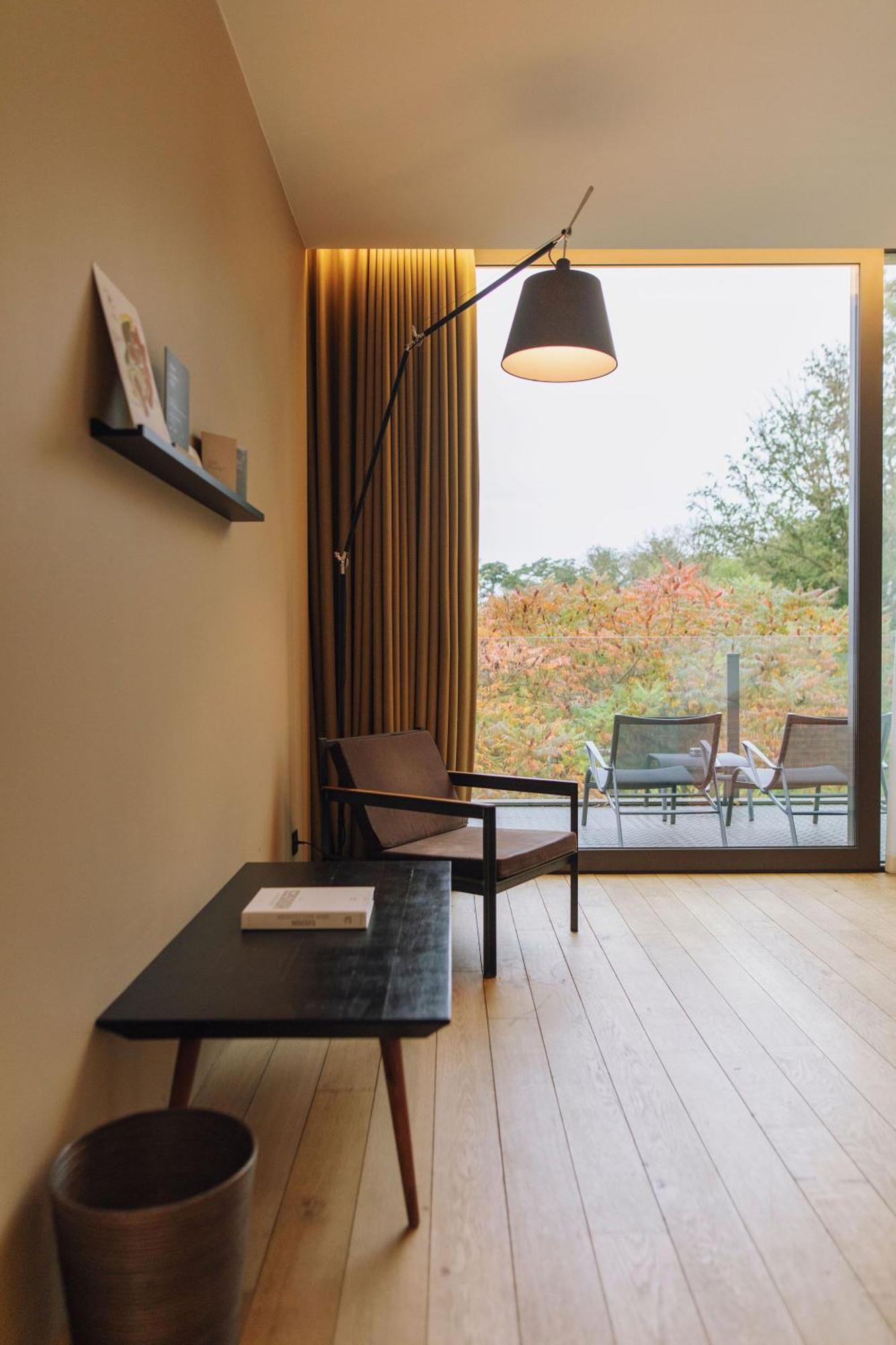 Domaine De Naxhelet Hotel Wanze Exterior photo